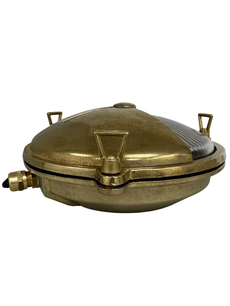 Eyelid Porthole Bulkhead